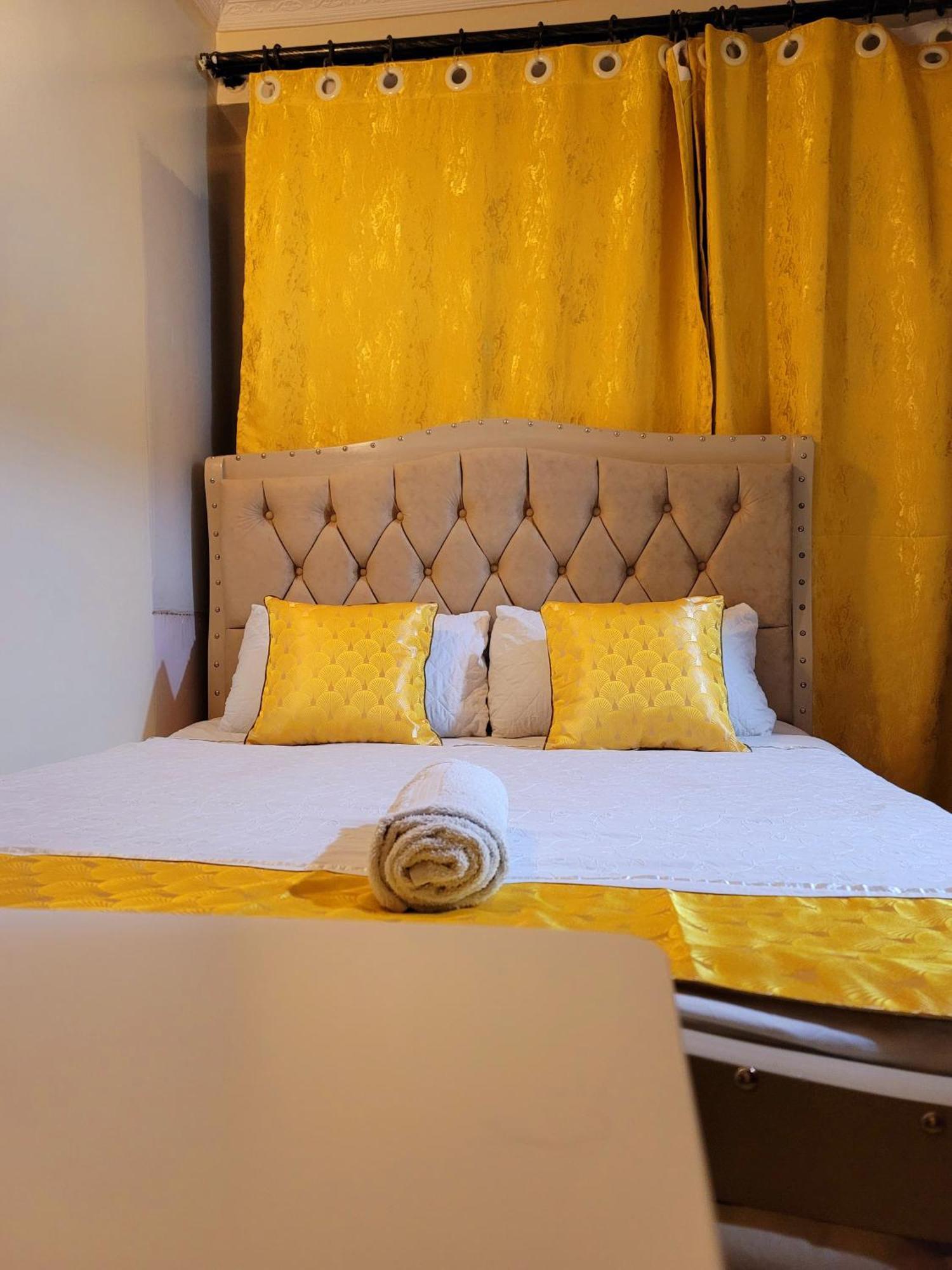 Sunrise Blue Moon B&B Ναϊρόμπι Εξωτερικό φωτογραφία