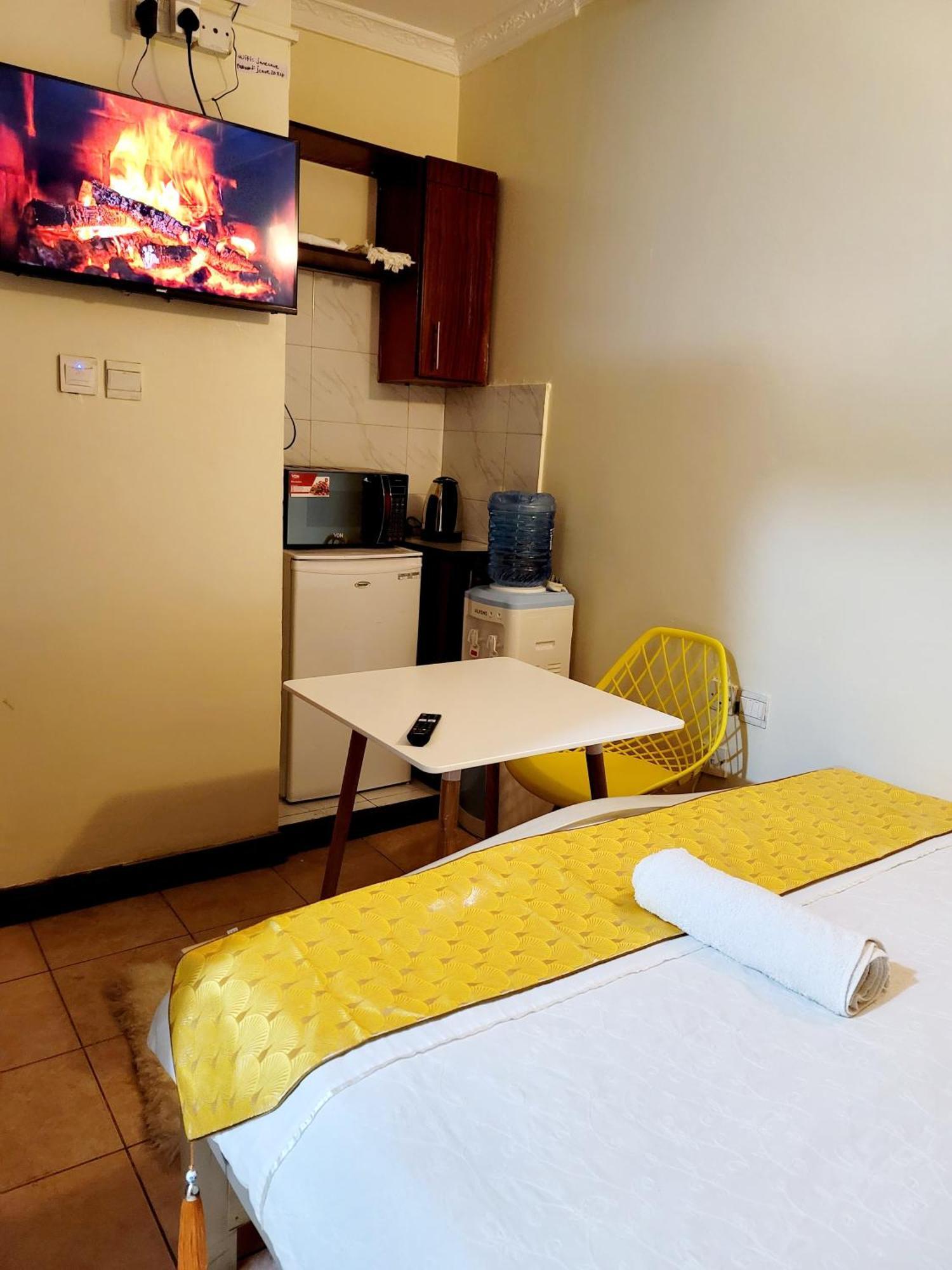 Sunrise Blue Moon B&B Ναϊρόμπι Εξωτερικό φωτογραφία