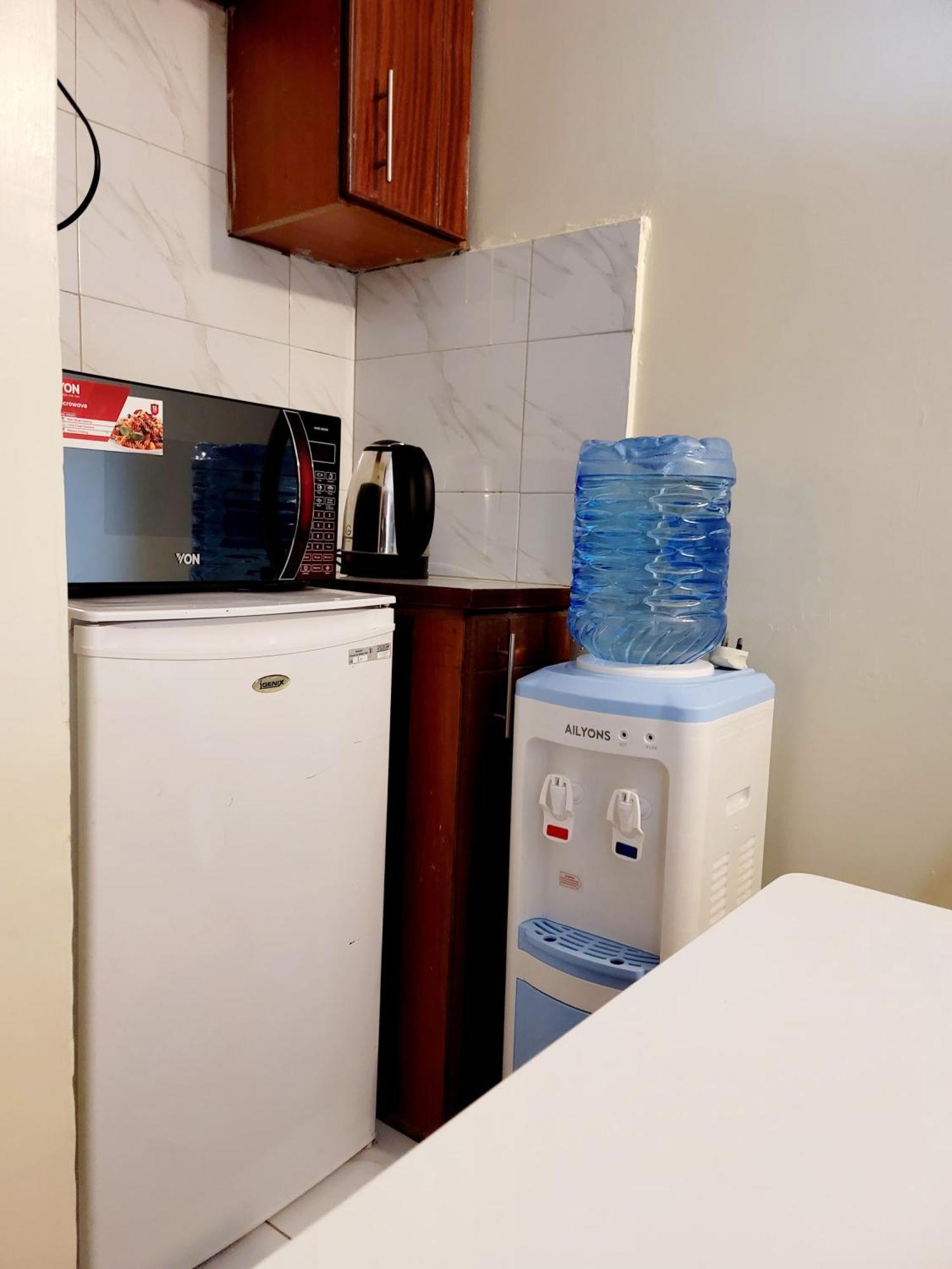 Sunrise Blue Moon B&B Ναϊρόμπι Εξωτερικό φωτογραφία