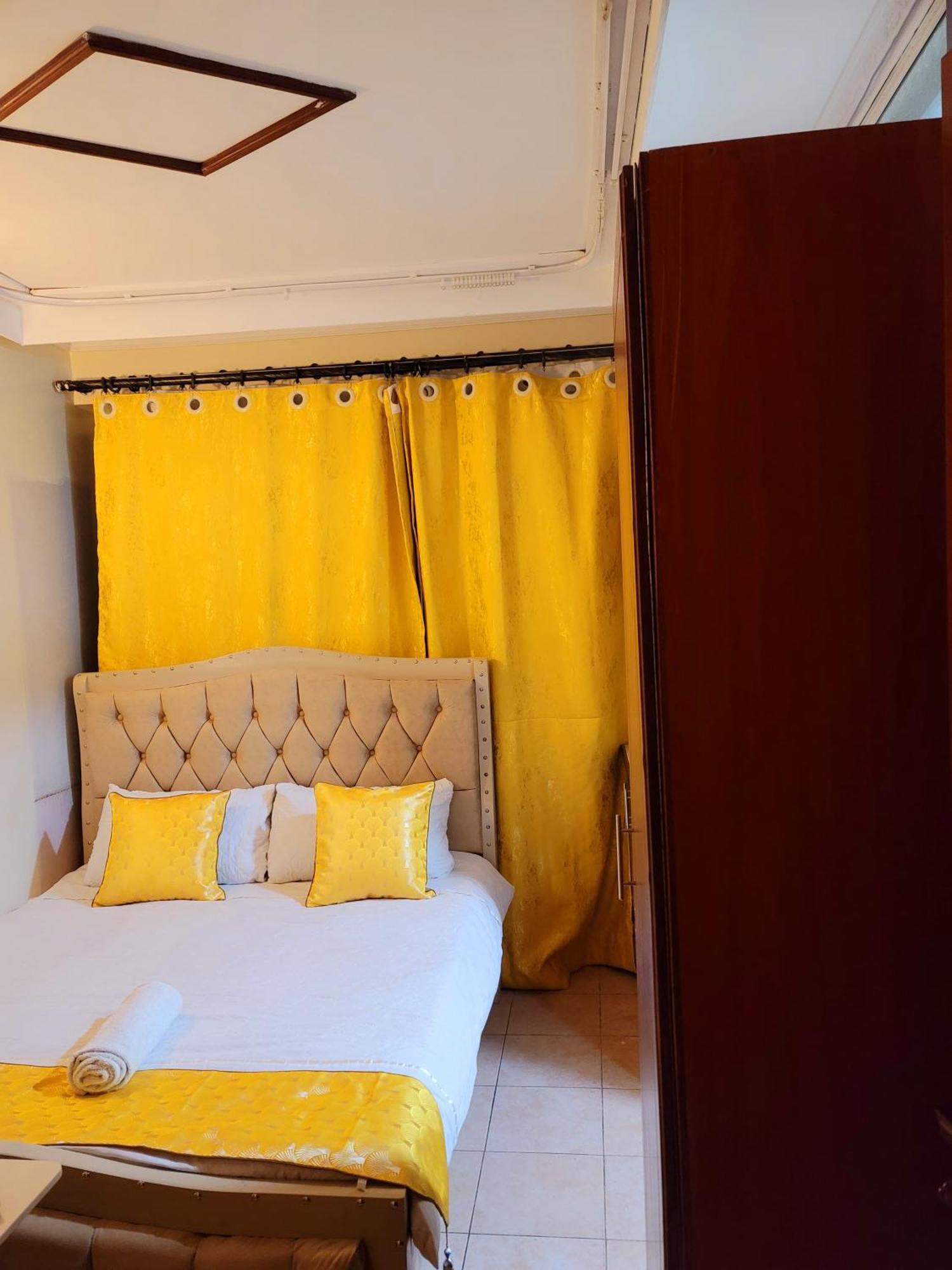 Sunrise Blue Moon B&B Ναϊρόμπι Εξωτερικό φωτογραφία